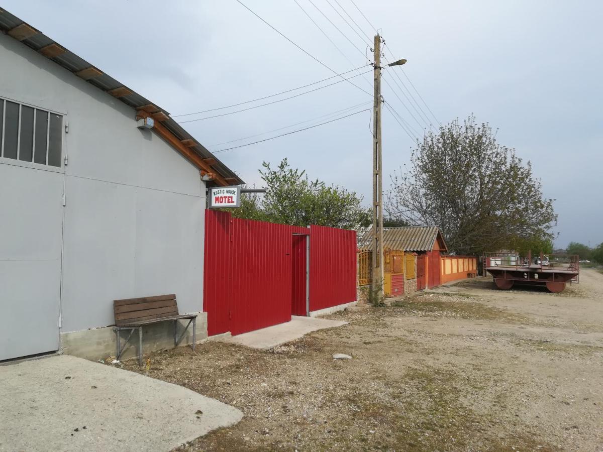 شقة Rustic House Turnu Măgurele المظهر الخارجي الصورة